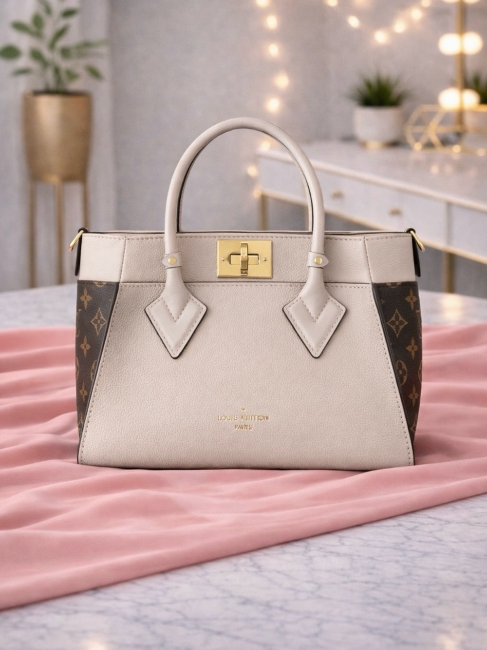 LOUIS VUITTON On My Side PM NWOT